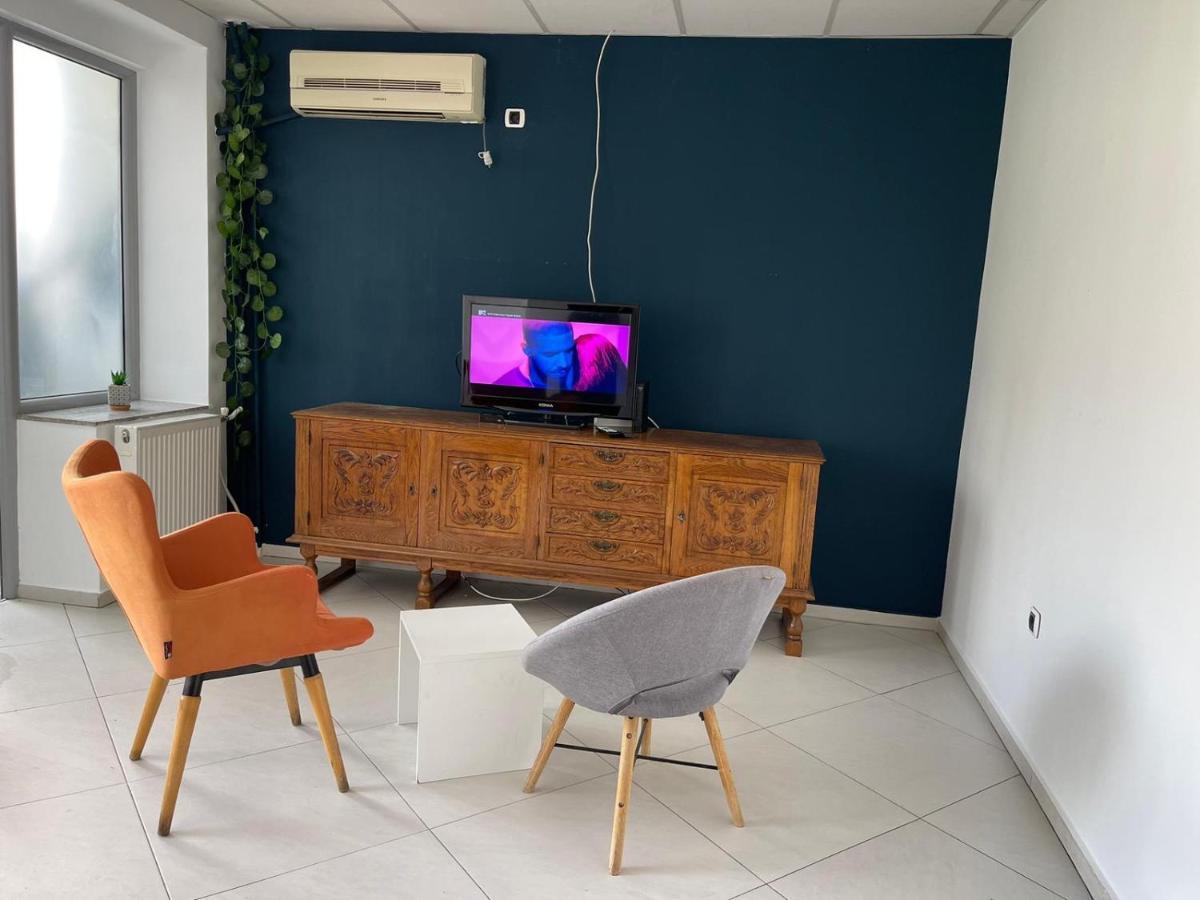 Hostel Matteo Πρίστινα Εξωτερικό φωτογραφία